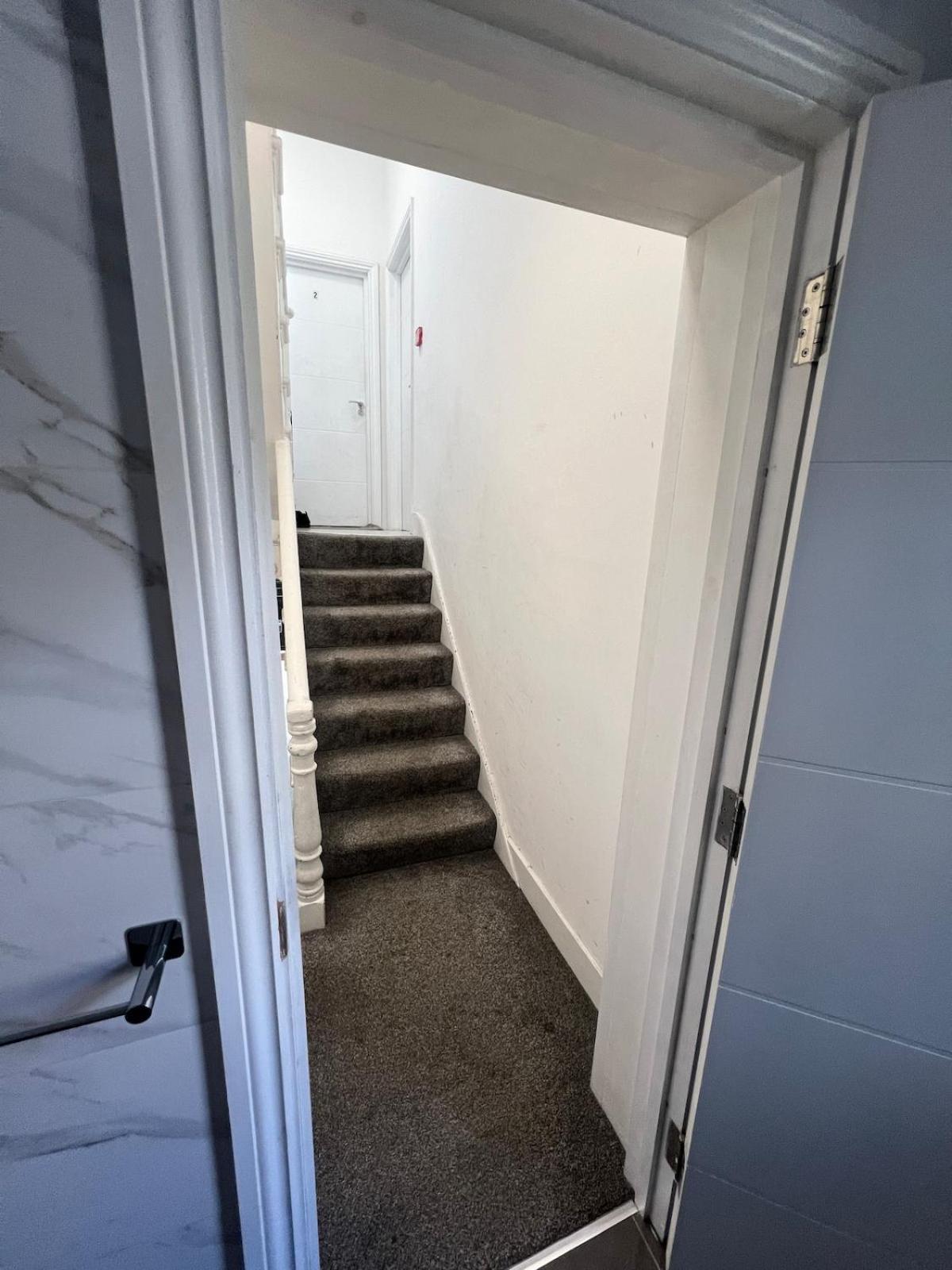 Cosy Flat Near